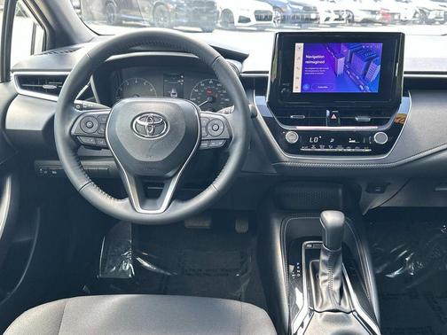Classic Silver Metallic 2025 Toyota Corolla SE