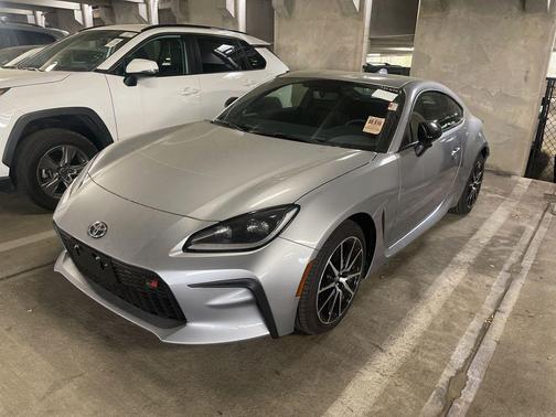 2025 Toyota GR86 Base