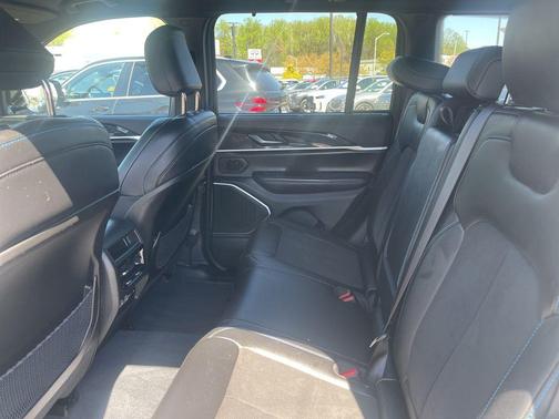 Bright White Clearcoat 2023 Jeep Grand Cherokee 4xe Trailhawk