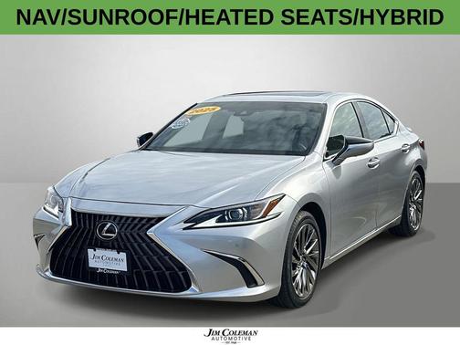 2025 Lexus ES 300h Luxury