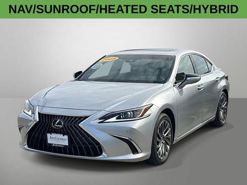 2025 Lexus ES 300h Luxury