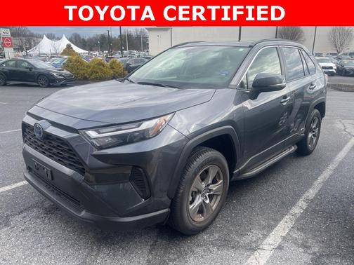 2024 Toyota RAV4 Hybrid XLE