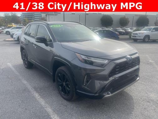 2024 Toyota RAV4 Hybrid SE