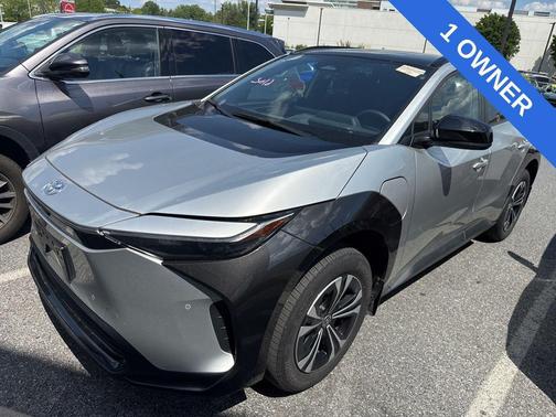 Elemental Silver Metallic 2024 Toyota bZ4X XLE