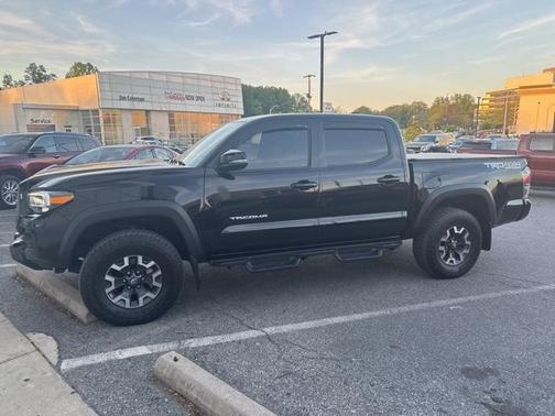 2023 Toyota Tacoma TRD Off Road