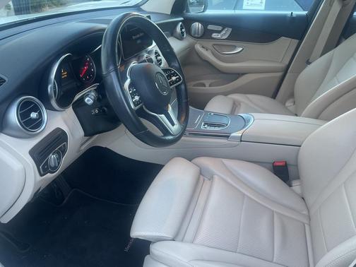 2020 Mercedes-Benz GLC 300 4MATIC