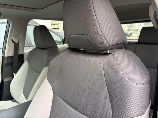 Blueprint 2024 Toyota RAV4 Hybrid XLE