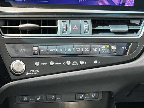 2023 Lexus ES 350 Base