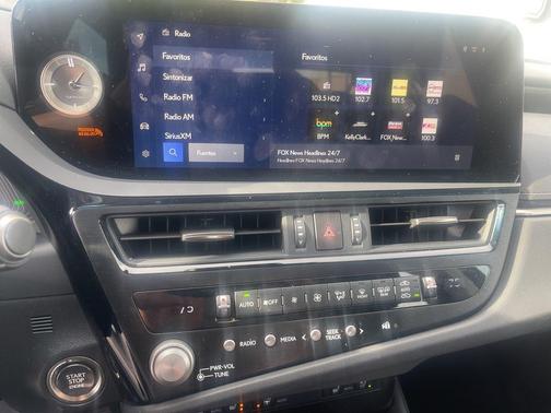 2023 Lexus ES 350 Base