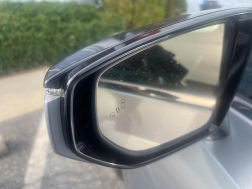 2023 Lexus ES 350 Base