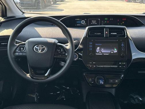 2019 Toyota Prius LE