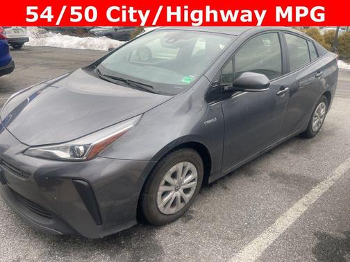 2019 Toyota Prius LE