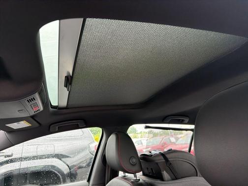 Carbon Steel Gray Metallic 2017 Volkswagen Golf GTI 2.0T SE 4-Door
