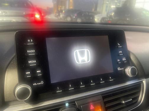 2019 Honda Accord Hybrid Base