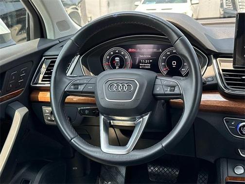 2023 Audi Q5 45 S line Premium Plus