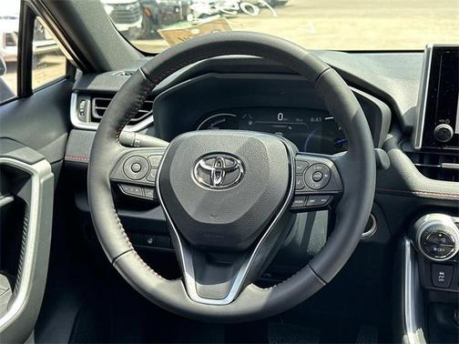 2025 Toyota RAV4 Hybrid SE