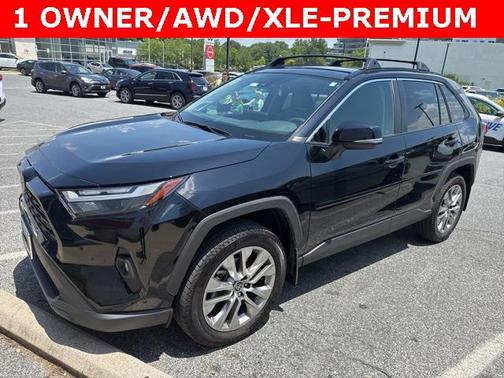 2024 Toyota RAV4 XLE Premium