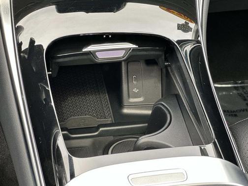 Black 2023 Mercedes-Benz GLC 300 4MATIC