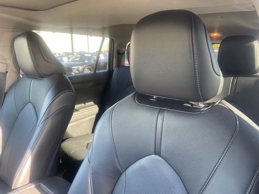 2023 Toyota Highlander Hybrid Limited