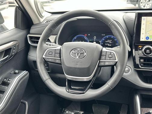 2023 Toyota Highlander Hybrid Limited