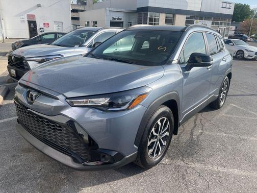 Celestite 2025 Toyota Corolla Hybrid SE