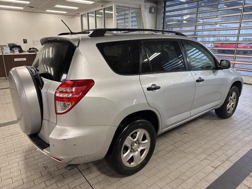 2009 Toyota RAV4 Base