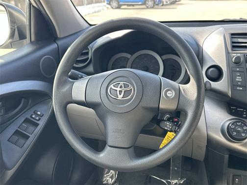 2009 Toyota RAV4 Base