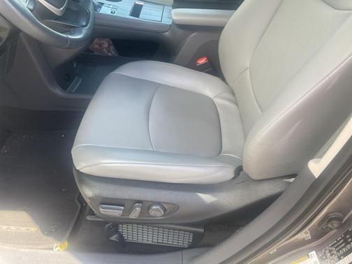 2022 Toyota Sienna XLE 7 Passenger