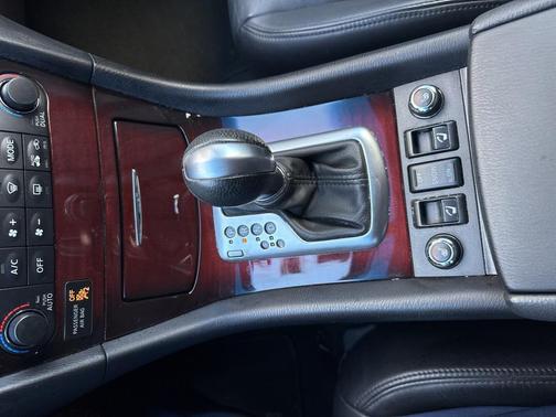 2016 INFINITI QX50 Base