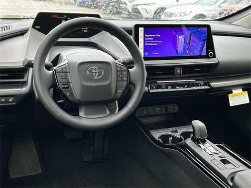 2025 Toyota Prius L