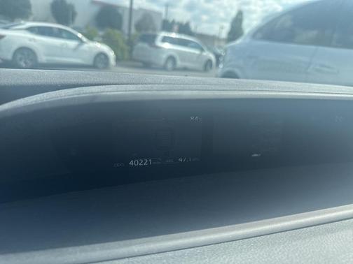 2021 Toyota Prius XLE