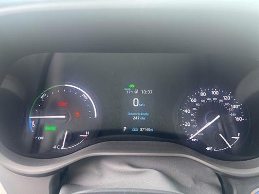 2022 Toyota Sienna XLE 8 Passenger