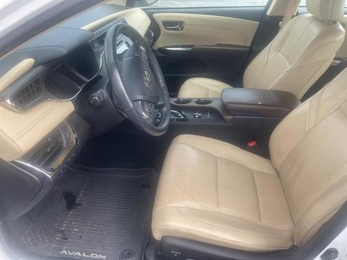 2017 Toyota Avalon Limited