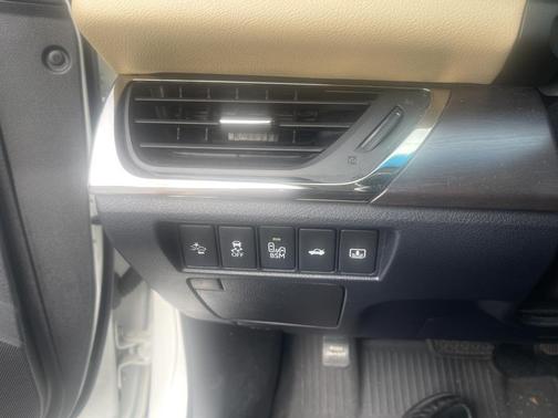 2017 Toyota Avalon Limited