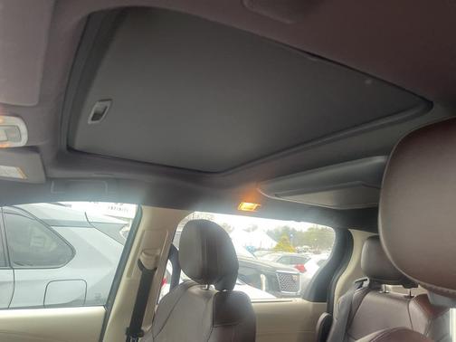 2024 Toyota Sienna Platinum