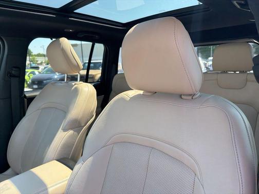 Bright White Clearcoat 2023 Jeep Grand Cherokee 4xe Base