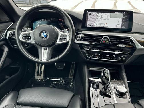 2023 BMW M550 i Xdrive