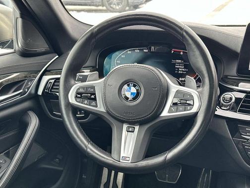 2023 BMW M550 i Xdrive