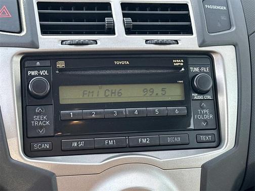 2009 Toyota Yaris Base