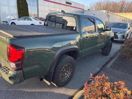 2022 Toyota Tacoma SR5