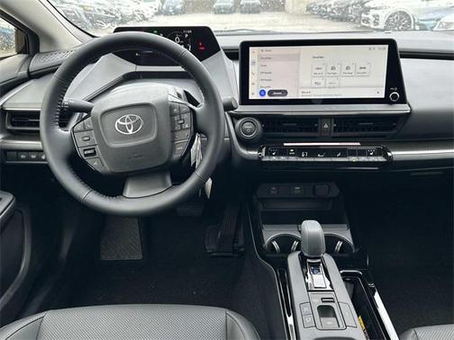 2025 Toyota Prius L