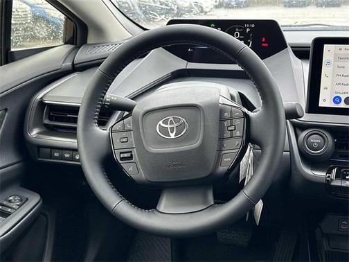 2025 Toyota Prius L