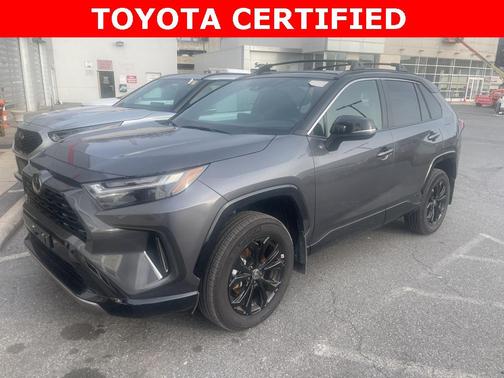 2025 Toyota RAV4 Hybrid SE