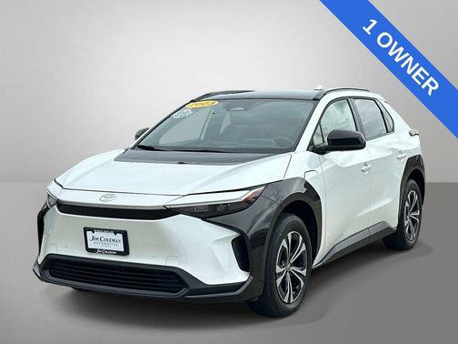 Wind Chill Pearl 2023 Toyota bZ4X XLE