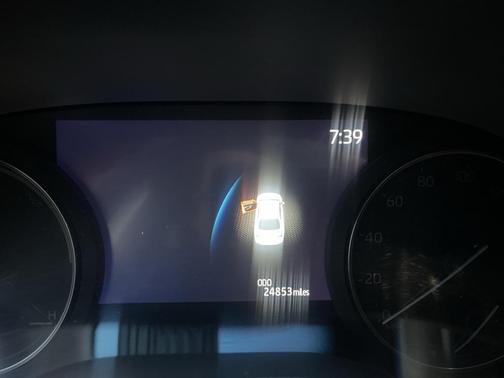 2021 Toyota Avalon Hybrid XLE Plus