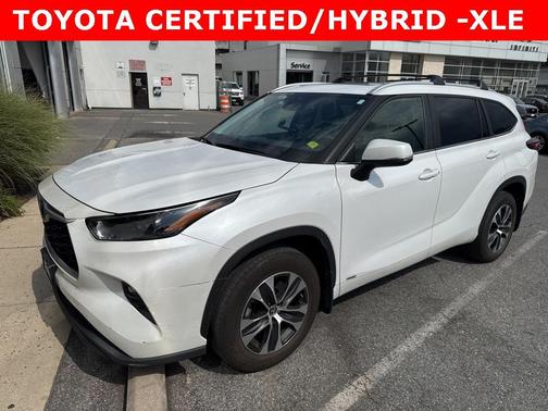 2023 Toyota Highlander Hybrid XLE