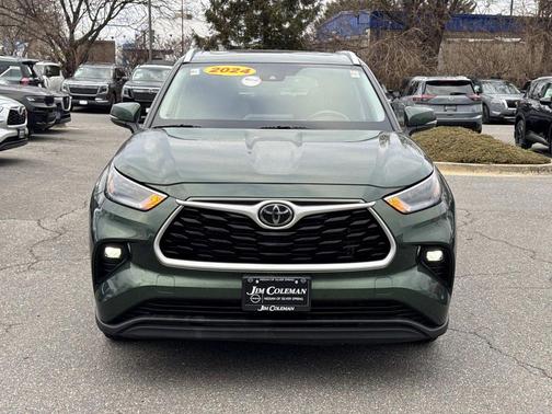 2024 Toyota Highlander XLE
