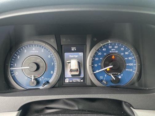 2018 Toyota Sienna LE