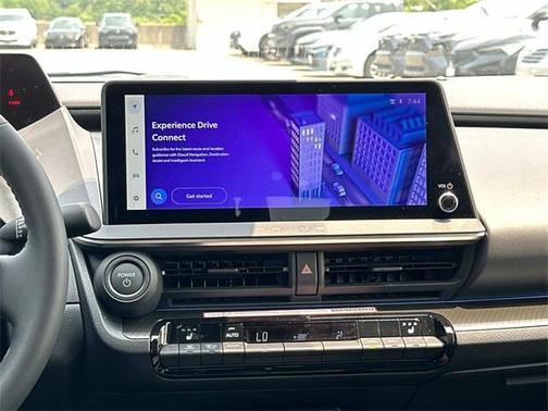 2025 Toyota Prius L
