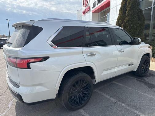 2025 Toyota Sequoia Capstone